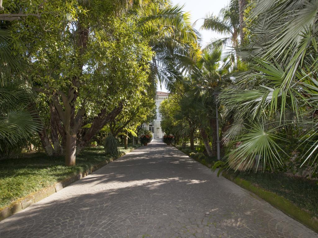 Relais Villa Savarese Sant'Agnello Eksteriør billede